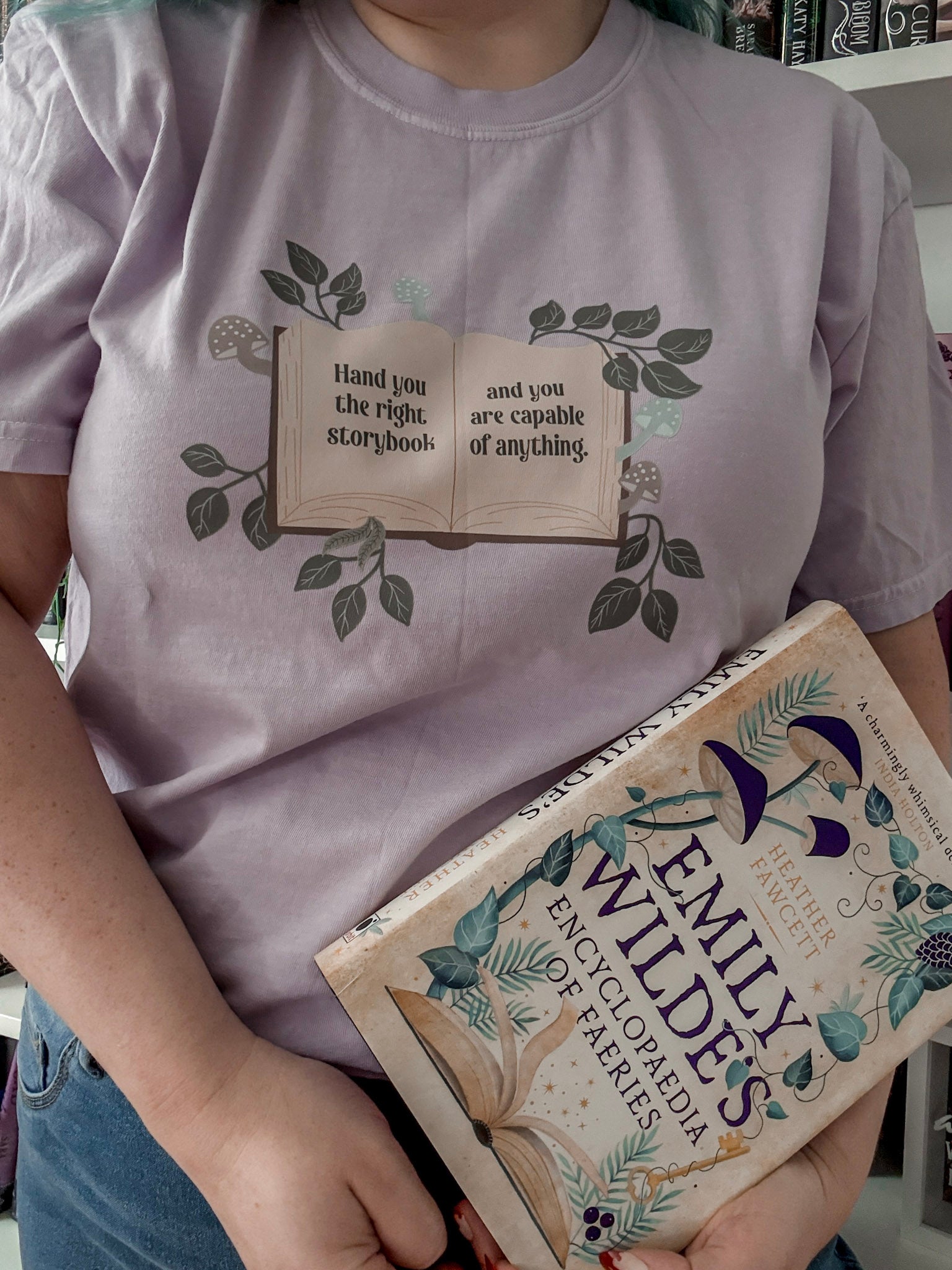 Hand You the Right Storybook Tee [Sample]