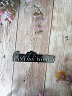 Suspect Lives in a Fantasy World