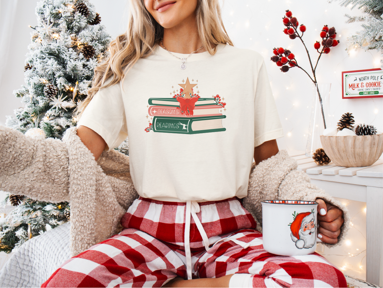 Season's Readings Tee