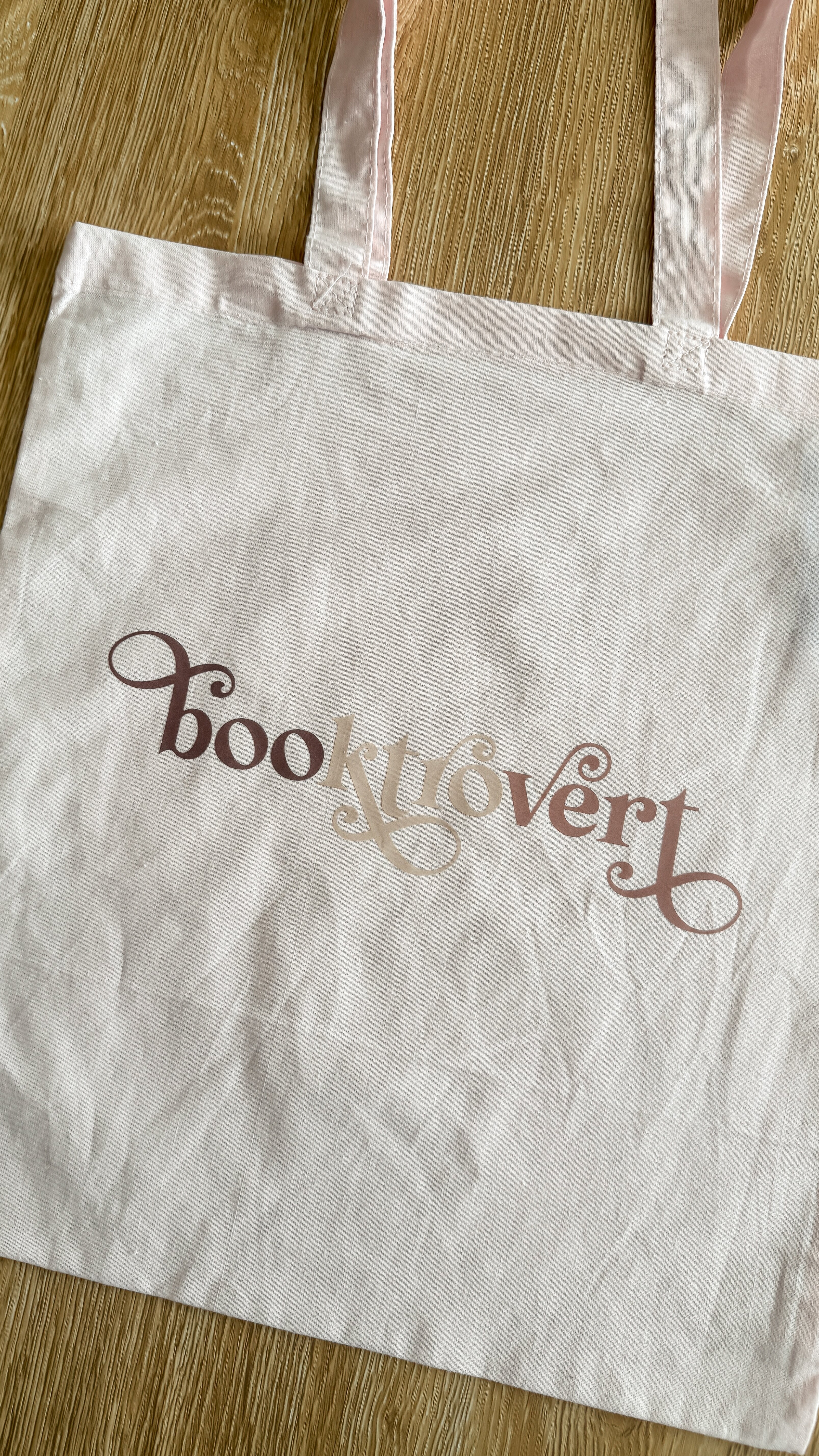 Booktrovert Tote Bag