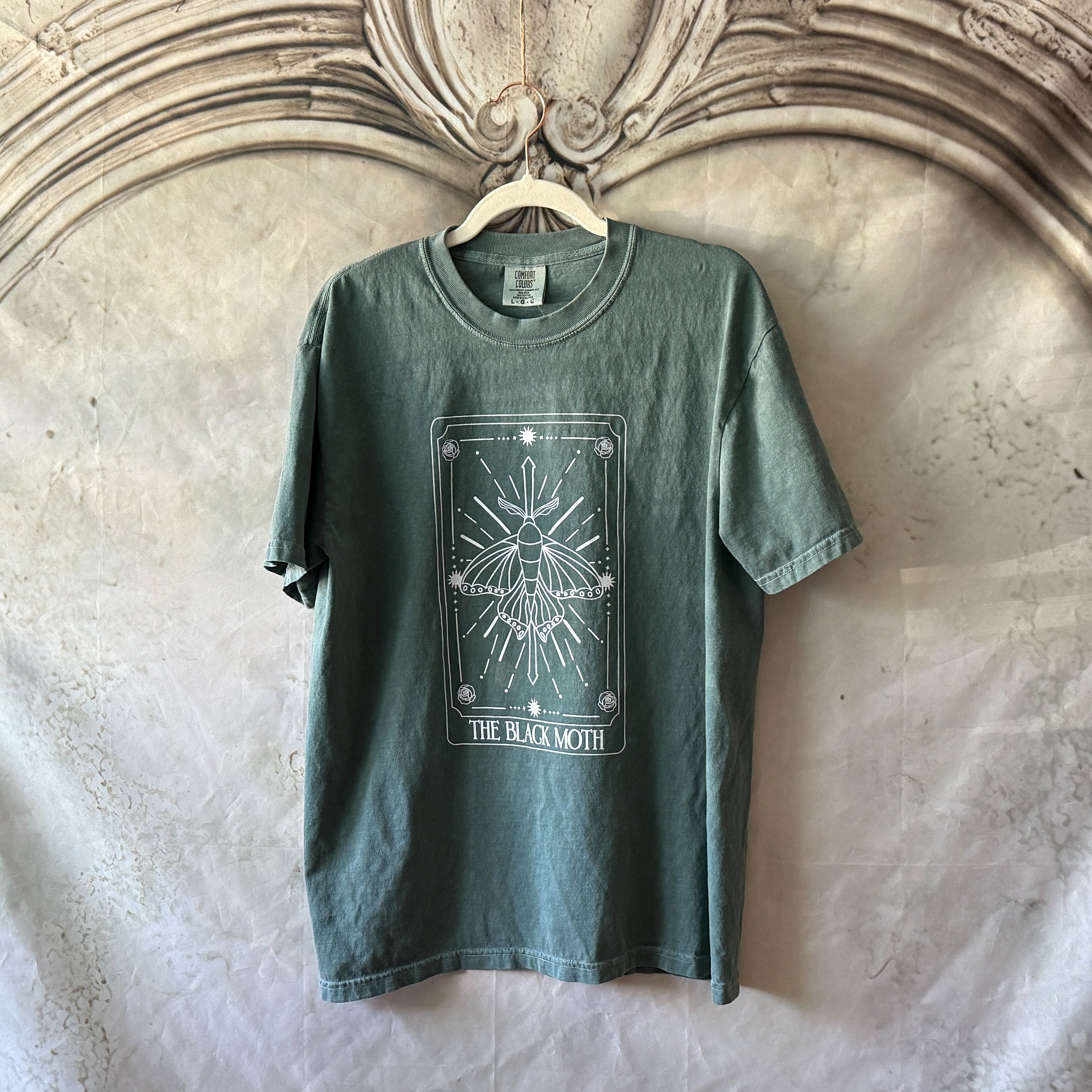 The Black Moth Tee Blue Spruce [SAMPLE]