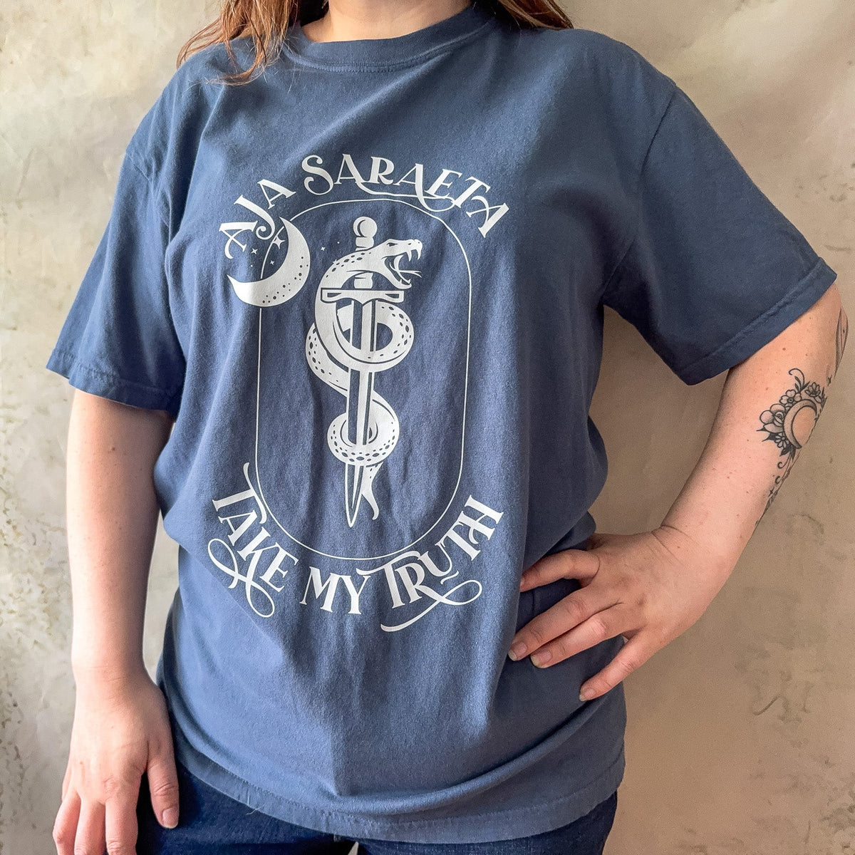 Aja Saraeta Tee [Sample]