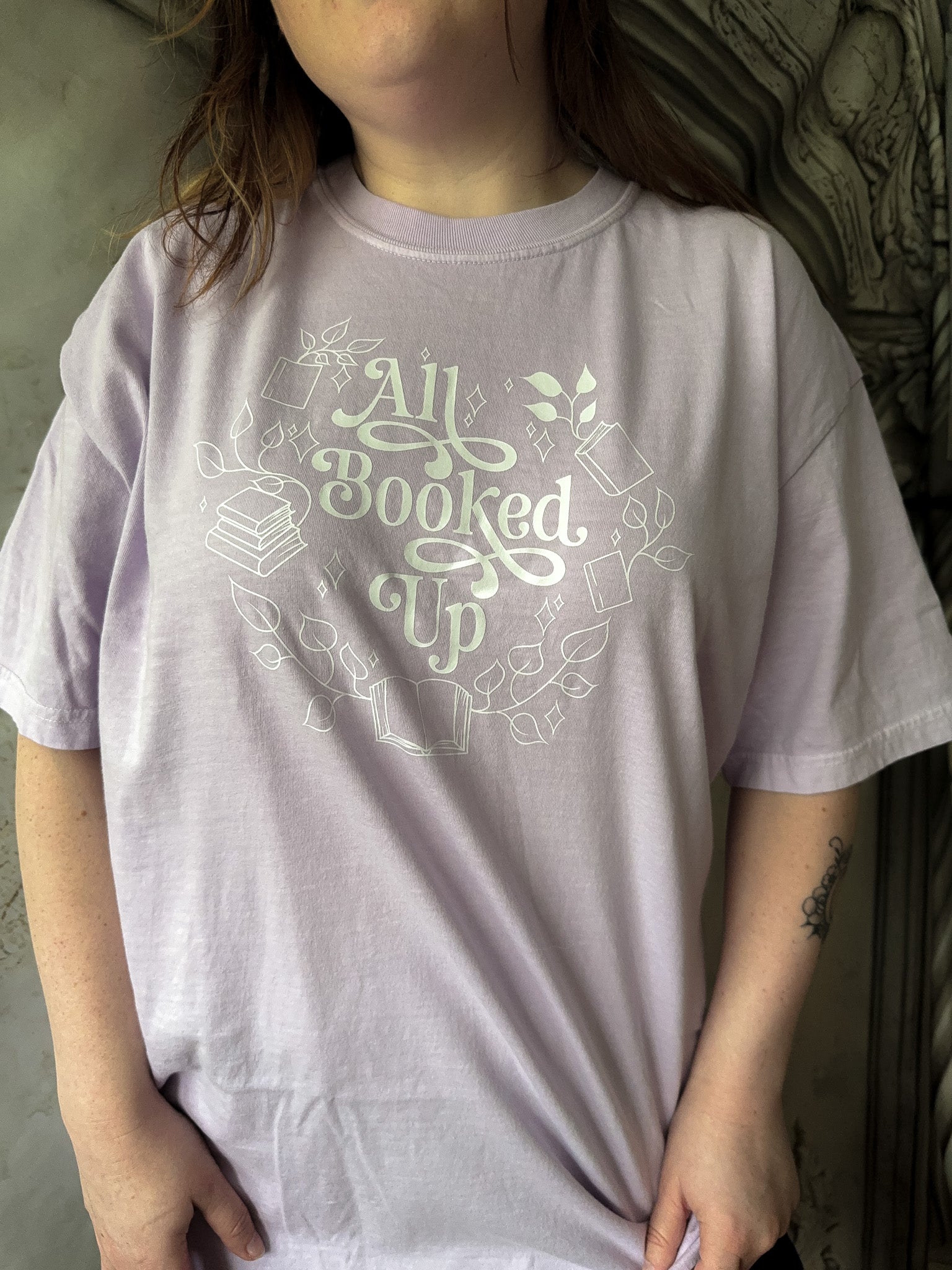 All Booked Up Orchid Comfort Color [Sample]