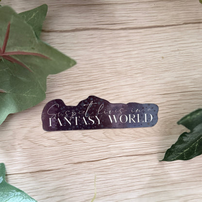 Suspect Lives in a Fantasy World